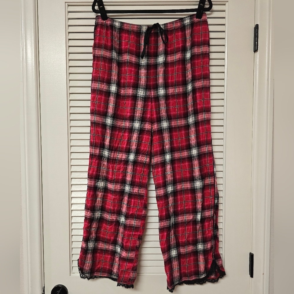 Victoria's Secret - Plaid Lightweight Pajama Pants With Pockets & Lace Hem